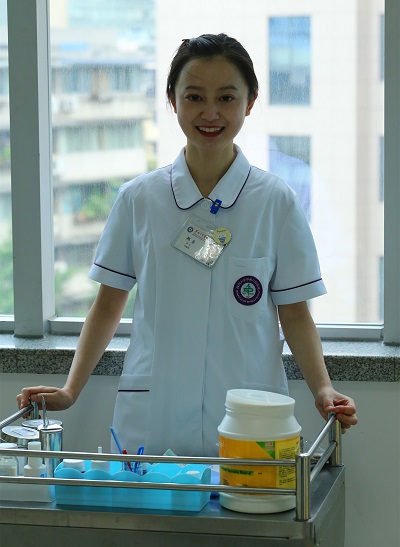 郑晶_副本.jpg 郑晶_副本.jpg
