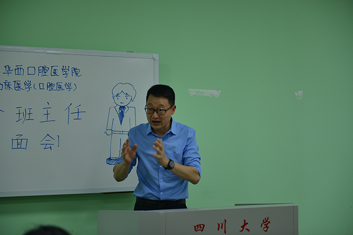 DSC_8505(1).jpg DSC_8505(1).jpg