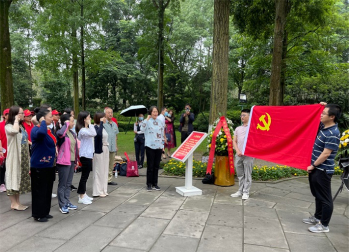 图片5.jpg 图片5.jpg